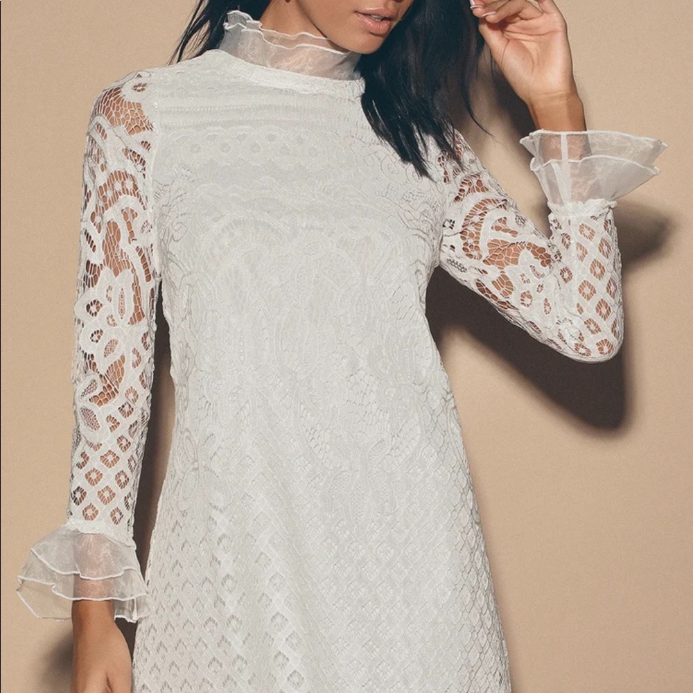 Lulu’s white lace shift dress